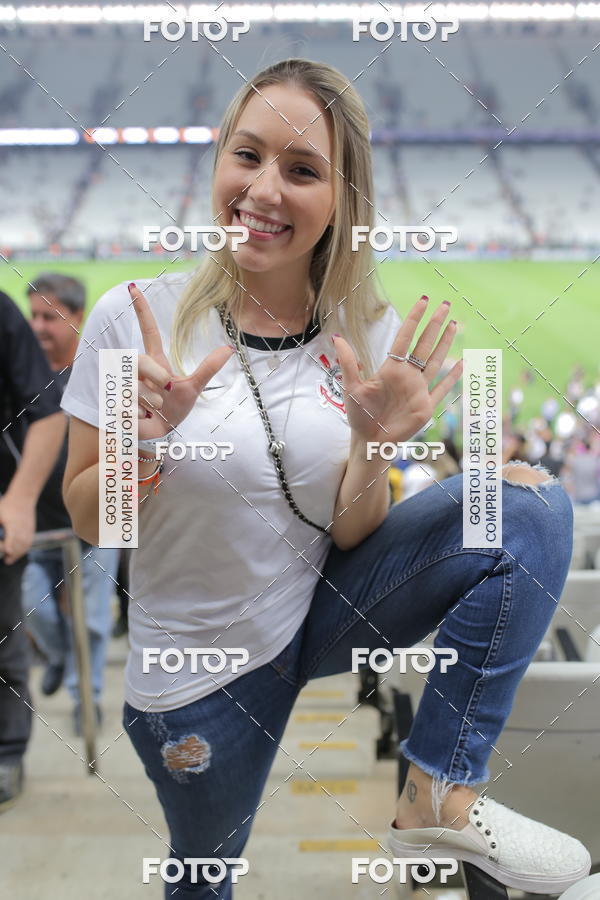 Buy your photos of the eventCorinthians X Fluminense - Brasileir�o on Fotop
