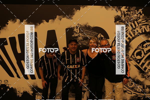 Buy your photos of the eventCorinthians X Fluminense - Brasileir�o on Fotop