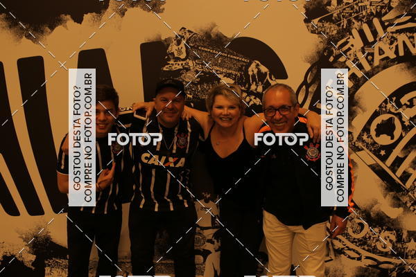 Buy your photos of the eventCorinthians X Fluminense - Brasileir�o on Fotop