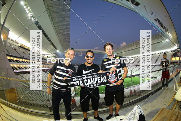 Buy your photos of the eventCorinthians X Fluminense - Brasileir�o on Fotop