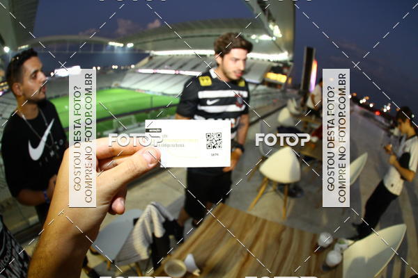 Buy your photos of the eventCorinthians X Fluminense - Brasileir�o on Fotop