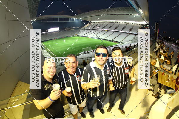 Buy your photos of the eventCorinthians X Fluminense - Brasileir�o on Fotop