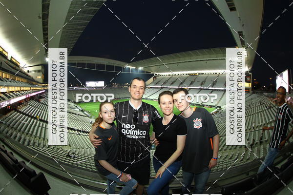 Buy your photos of the eventCorinthians X Fluminense - Brasileir�o on Fotop