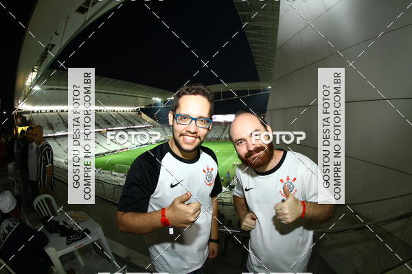 Buy your photos of the eventCorinthians X Fluminense - Brasileir�o on Fotop
