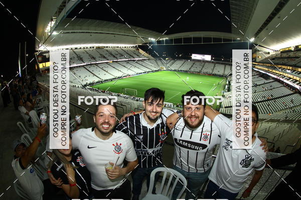 Buy your photos of the eventCorinthians X Fluminense - Brasileir�o on Fotop