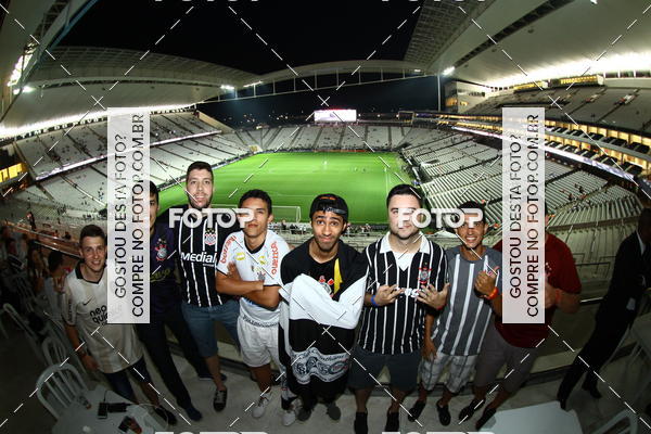 Buy your photos of the eventCorinthians X Fluminense - Brasileir�o on Fotop