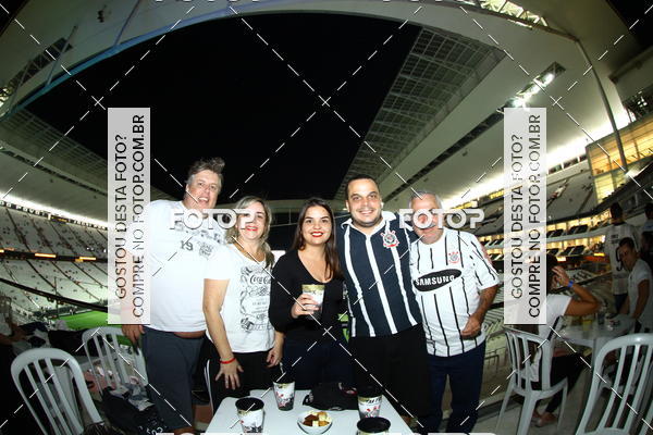Buy your photos of the eventCorinthians X Fluminense - Brasileir�o on Fotop