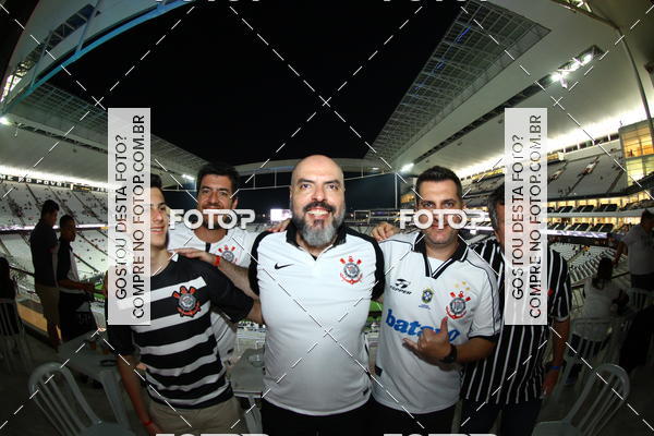 Buy your photos of the eventCorinthians X Fluminense - Brasileir�o on Fotop