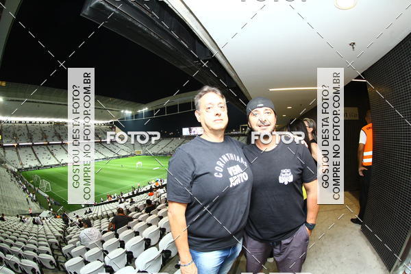 Buy your photos of the eventCorinthians X Fluminense - Brasileir�o on Fotop