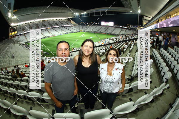 Buy your photos of the eventCorinthians X Fluminense - Brasileir�o on Fotop