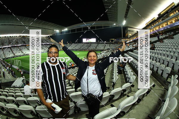 Buy your photos of the eventCorinthians X Fluminense - Brasileir�o on Fotop