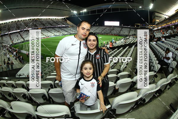 Buy your photos of the eventCorinthians X Fluminense - Brasileir�o on Fotop