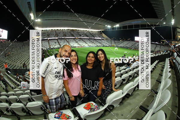 Buy your photos of the eventCorinthians X Fluminense - Brasileir�o on Fotop