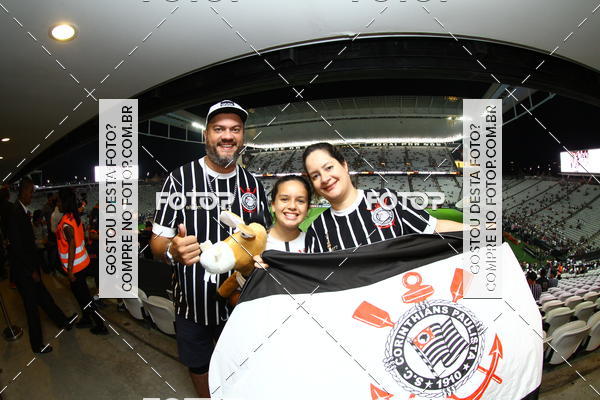 Buy your photos of the eventCorinthians X Fluminense - Brasileir�o on Fotop