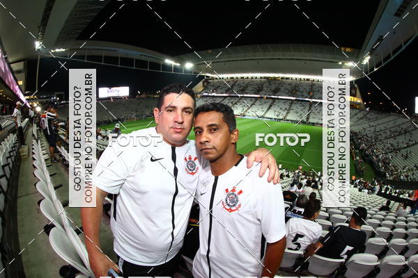 Buy your photos of the eventCorinthians X Fluminense - Brasileir�o on Fotop