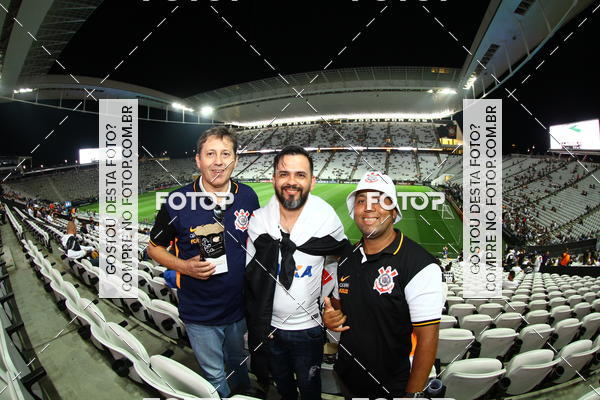Buy your photos of the eventCorinthians X Fluminense - Brasileir�o on Fotop