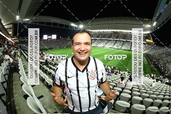 Buy your photos of the eventCorinthians X Fluminense - Brasileir�o on Fotop