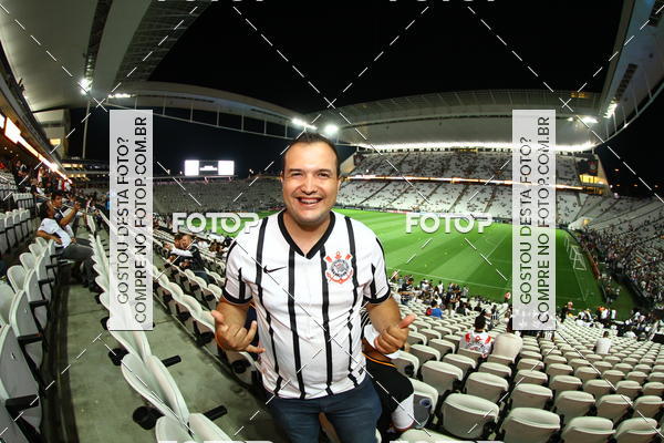 Buy your photos of the eventCorinthians X Fluminense - Brasileir�o on Fotop