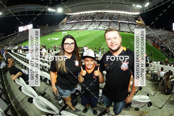 Buy your photos of the eventCorinthians X Fluminense - Brasileir�o on Fotop