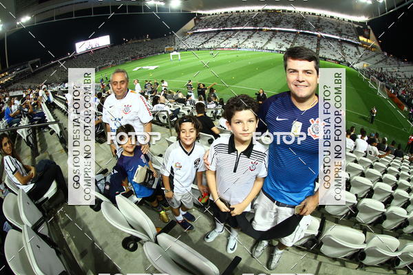 Buy your photos of the eventCorinthians X Fluminense - Brasileir�o on Fotop