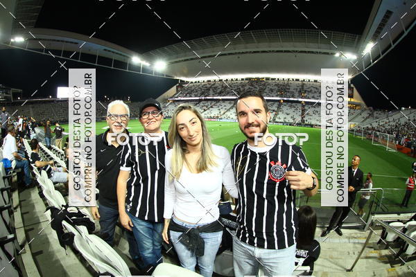 Buy your photos of the eventCorinthians X Fluminense - Brasileir�o on Fotop
