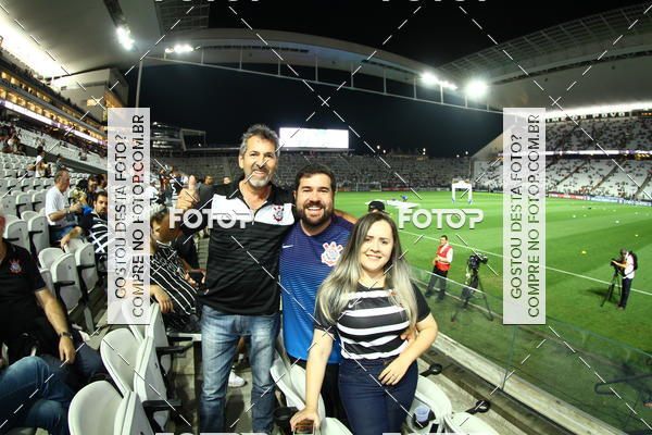 Buy your photos of the eventCorinthians X Fluminense - Brasileir�o on Fotop