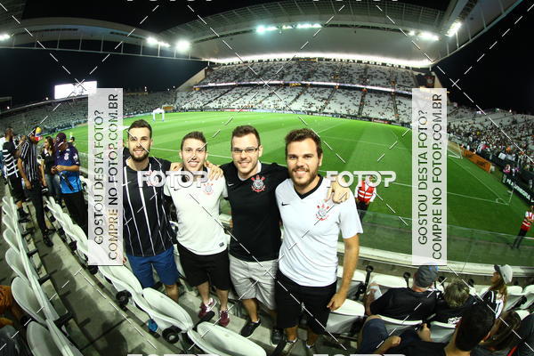 Buy your photos of the eventCorinthians X Fluminense - Brasileir�o on Fotop