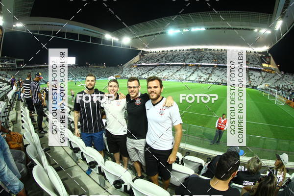Buy your photos of the eventCorinthians X Fluminense - Brasileir�o on Fotop