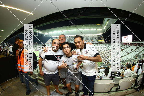 Buy your photos of the eventCorinthians X Fluminense - Brasileir�o on Fotop