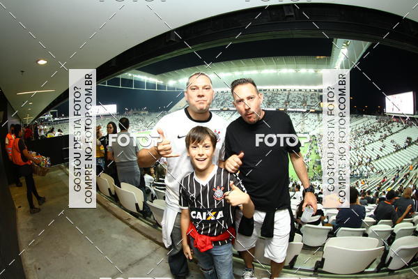 Buy your photos of the eventCorinthians X Fluminense - Brasileir�o on Fotop