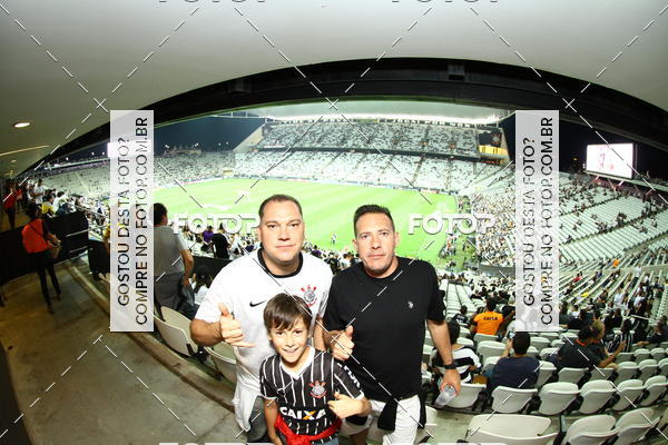 Buy your photos of the eventCorinthians X Fluminense - Brasileir�o on Fotop