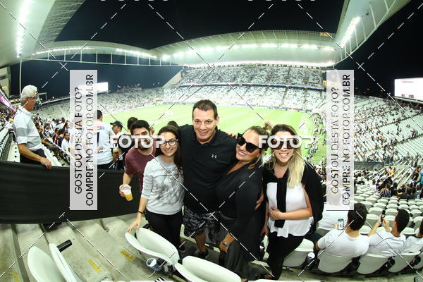 Buy your photos of the eventCorinthians X Fluminense - Brasileir�o on Fotop