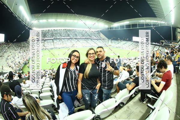 Buy your photos of the eventCorinthians X Fluminense - Brasileir�o on Fotop