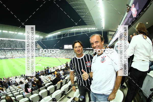 Buy your photos of the eventCorinthians X Fluminense - Brasileir�o on Fotop