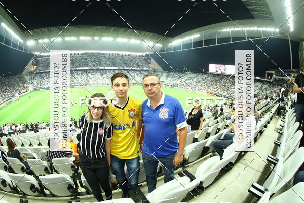 Buy your photos of the eventCorinthians X Fluminense - Brasileir�o on Fotop
