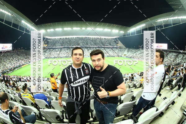Buy your photos of the eventCorinthians X Fluminense - Brasileir�o on Fotop
