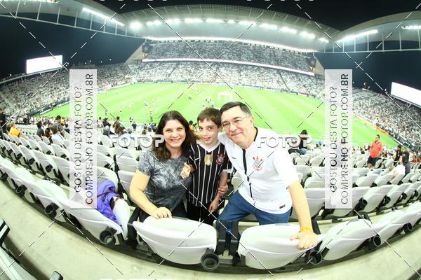 Buy your photos of the eventCorinthians X Fluminense - Brasileir�o on Fotop