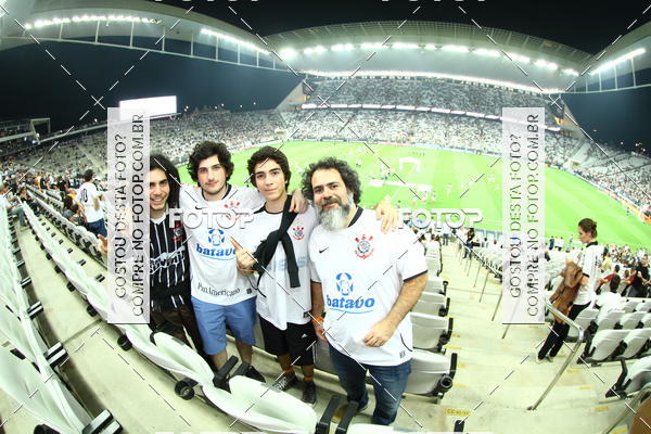 Buy your photos of the eventCorinthians X Fluminense - Brasileir�o on Fotop