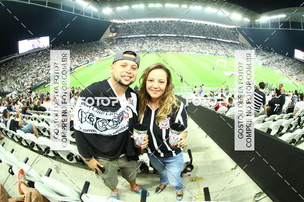 Buy your photos of the eventCorinthians X Fluminense - Brasileir�o on Fotop