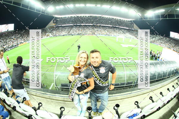 Buy your photos of the eventCorinthians X Fluminense - Brasileir�o on Fotop