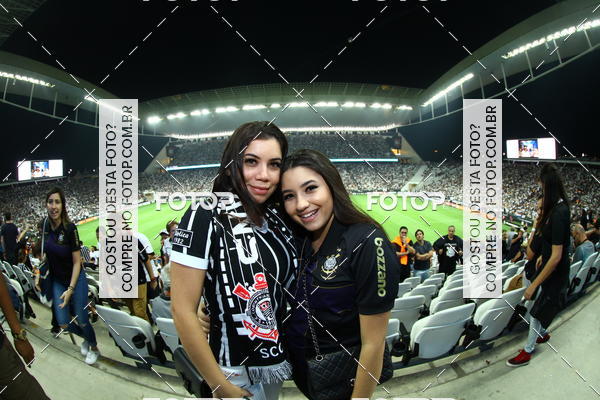 Buy your photos of the eventCorinthians X Fluminense - Brasileir�o on Fotop