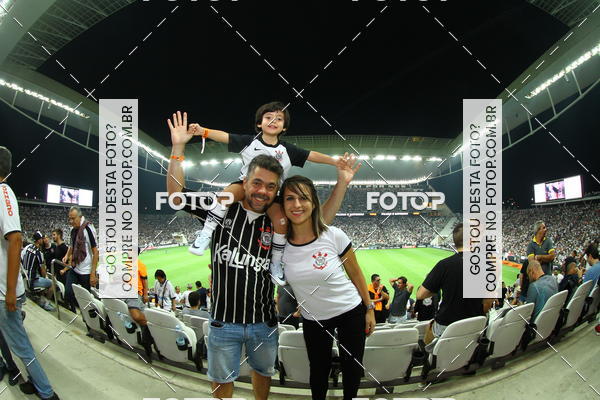 Buy your photos of the eventCorinthians X Fluminense - Brasileir�o on Fotop
