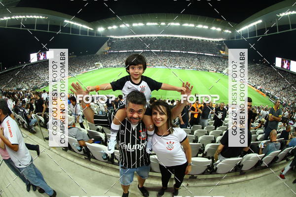 Buy your photos of the eventCorinthians X Fluminense - Brasileir�o on Fotop