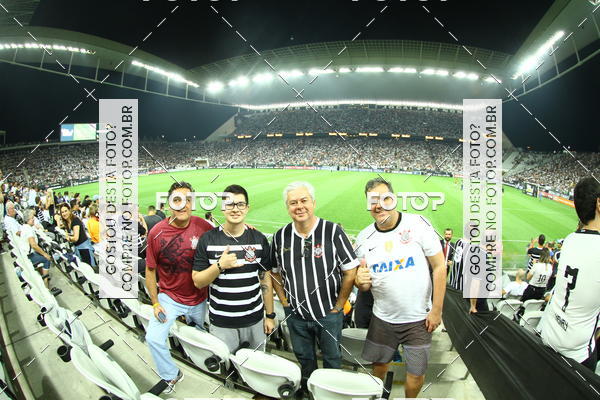 Buy your photos of the eventCorinthians X Fluminense - Brasileir�o on Fotop