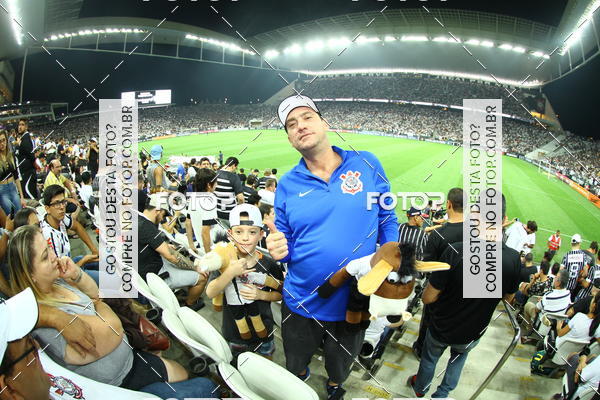 Buy your photos of the eventCorinthians X Fluminense - Brasileir�o on Fotop