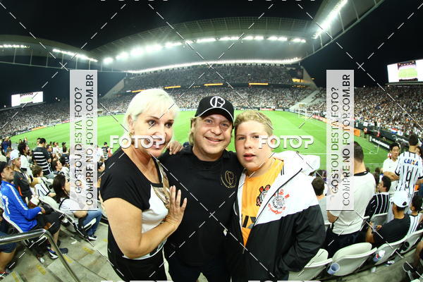 Buy your photos of the eventCorinthians X Fluminense - Brasileir�o on Fotop