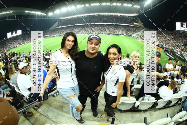 Buy your photos of the eventCorinthians X Fluminense - Brasileir�o on Fotop