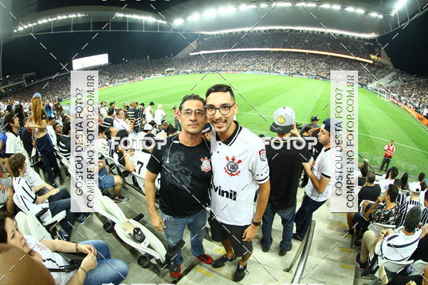 Buy your photos of the eventCorinthians X Fluminense - Brasileir�o on Fotop