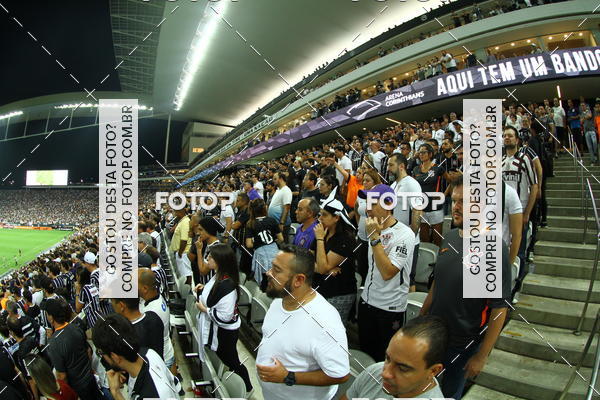 Buy your photos of the eventCorinthians X Fluminense - Brasileir�o on Fotop