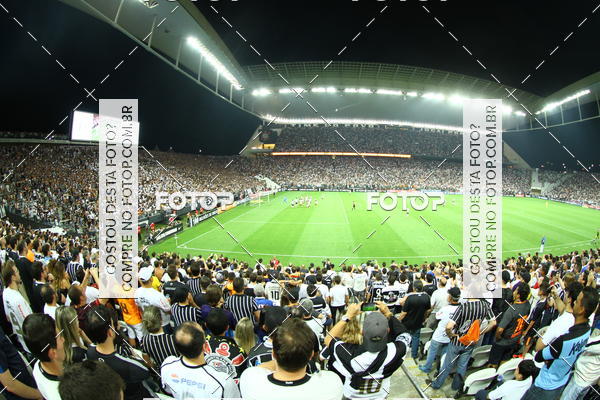 Buy your photos of the eventCorinthians X Fluminense - Brasileir�o on Fotop